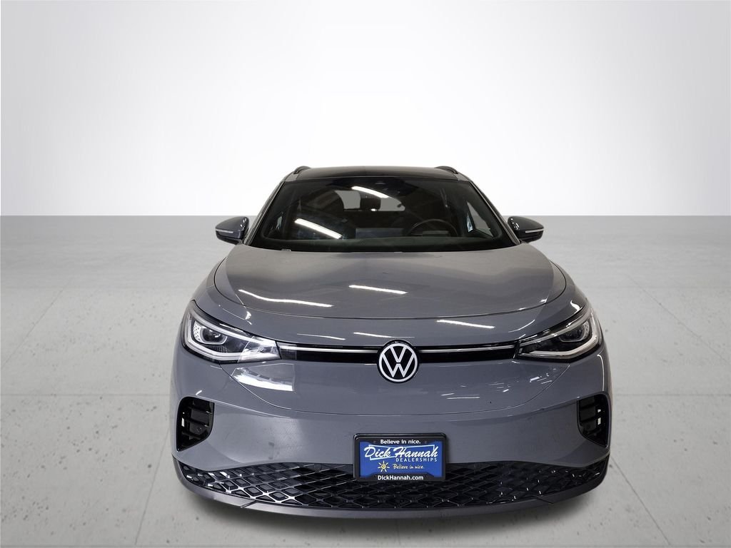 Used 2023 Black Volkswagen Pro S image 3