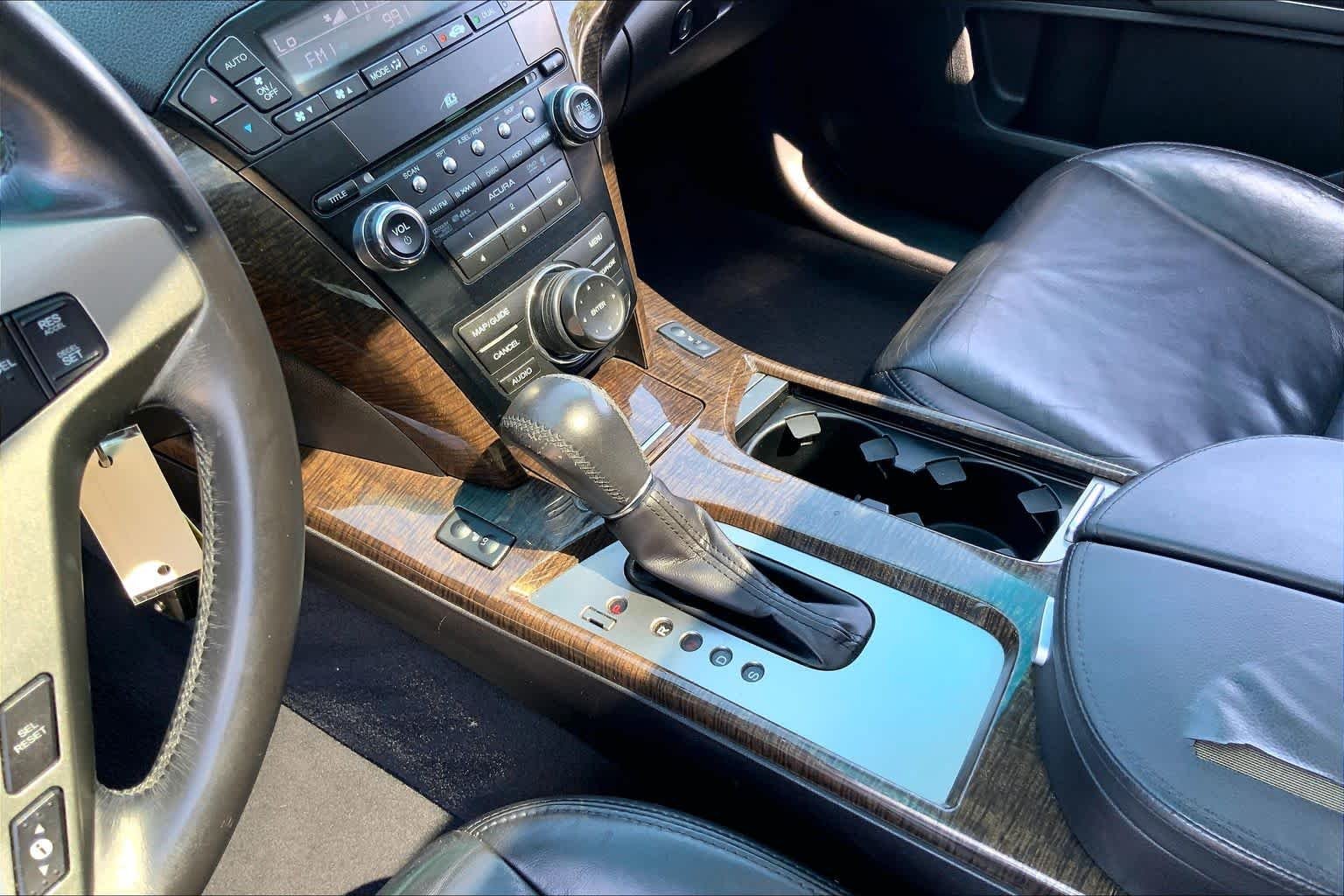 Certified Used 2012 Crystal Black Pearl Acura Tech Pkg image 17