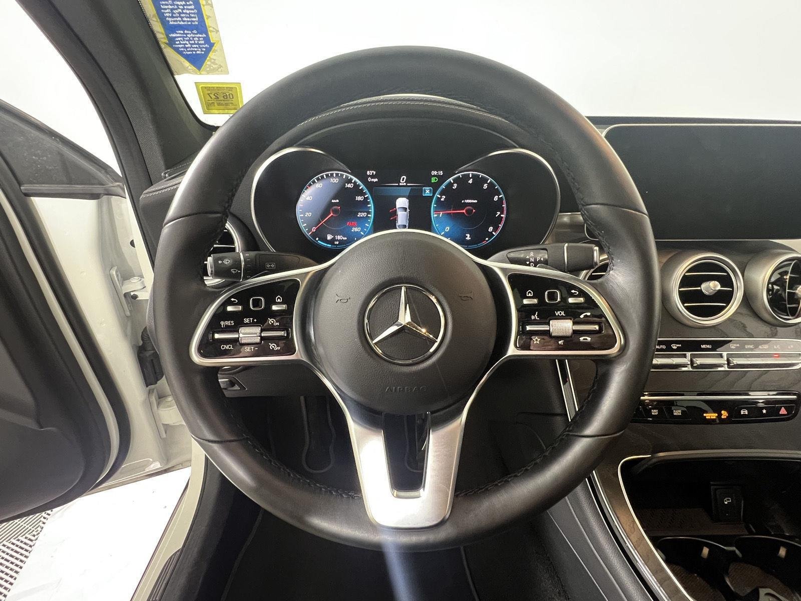 Used 2023 Polar White Mercedes-Benz GLC 300 image 14