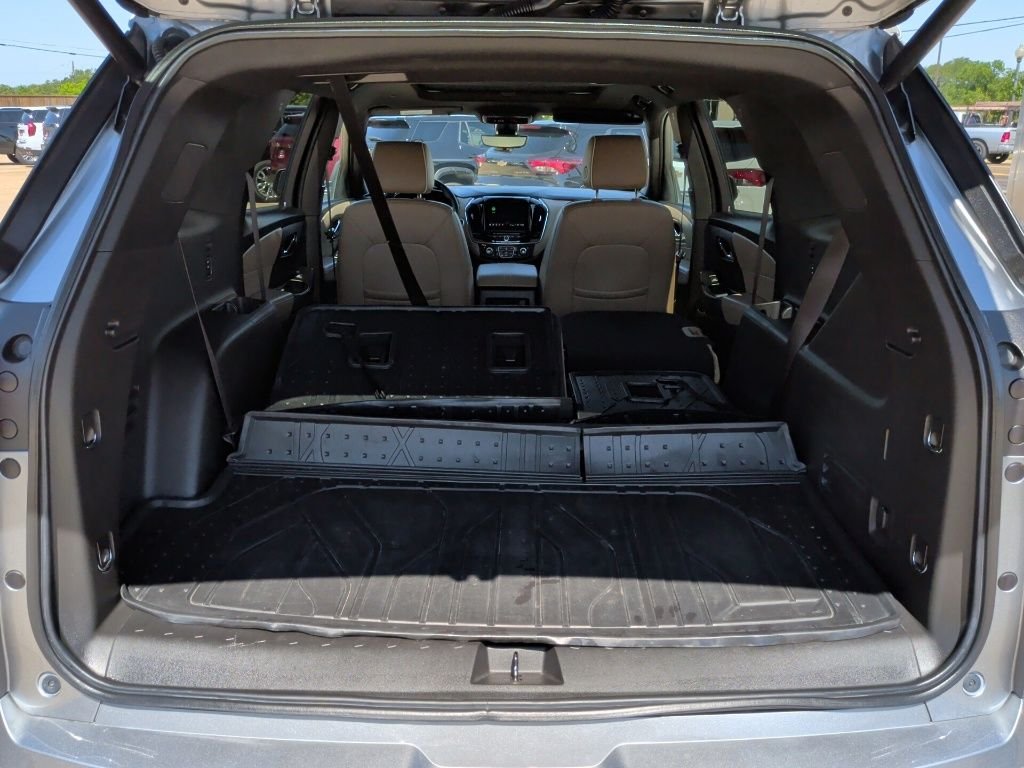 Used 2023 Gray Chevrolet Premier image 36