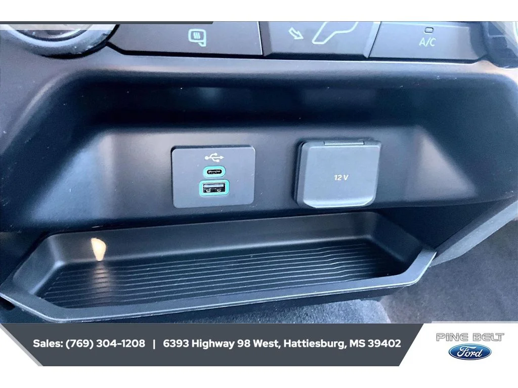 New 2026 Oxford White Ford F-350® XL image 23