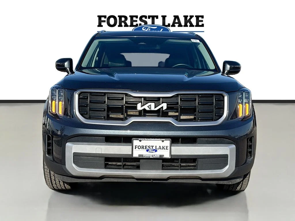 Used 2024 Kia Telluride S with VIN 5XYP6DGC6RG480654 for sale in Forest Lake, Minnesota