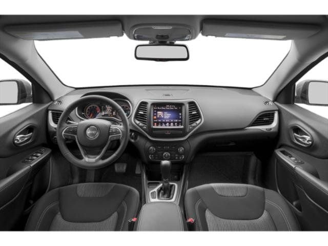 Used 2015 True Blue Jeep Latitude image 5
