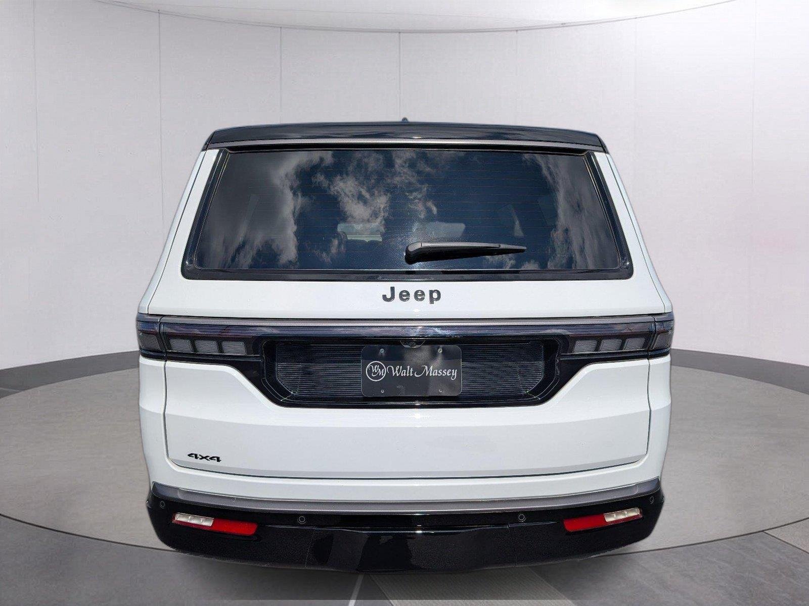 Used 2026 Bright White Clearcoat Jeep Upland image 6