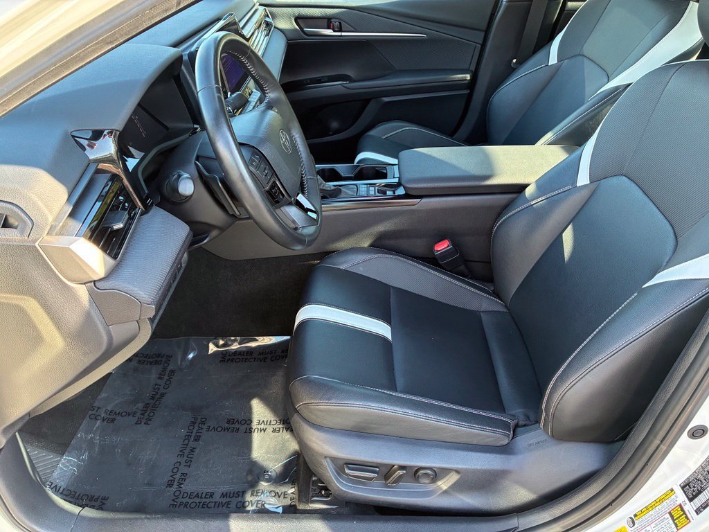 Used 2025 White Toyota SE image 15