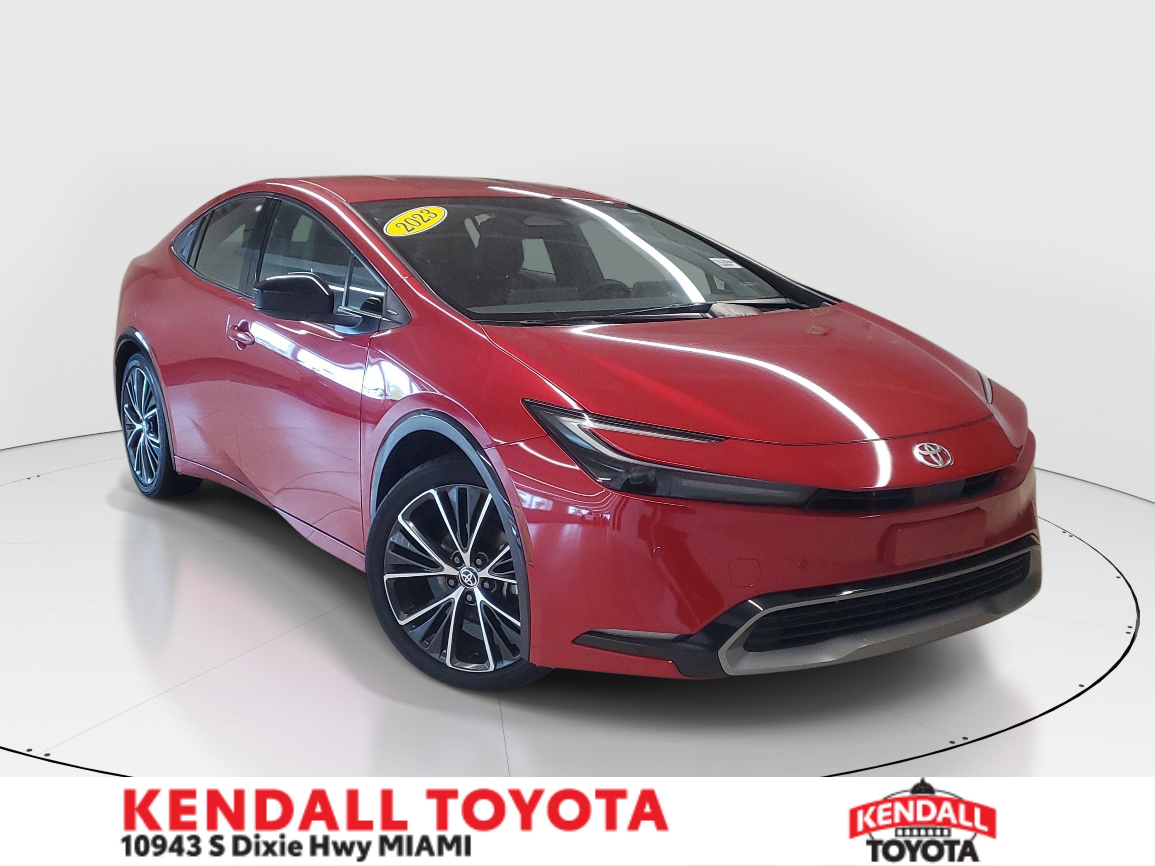 2023 Toyota Prius XLE FWD's photo