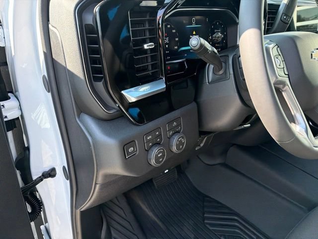 New 2026 Summit White Chevrolet LT image 22