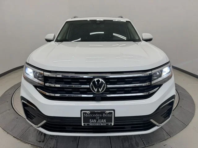 Used 2022 Pure White Volkswagen 3.6L V6 SEL Premium R-Line image 13