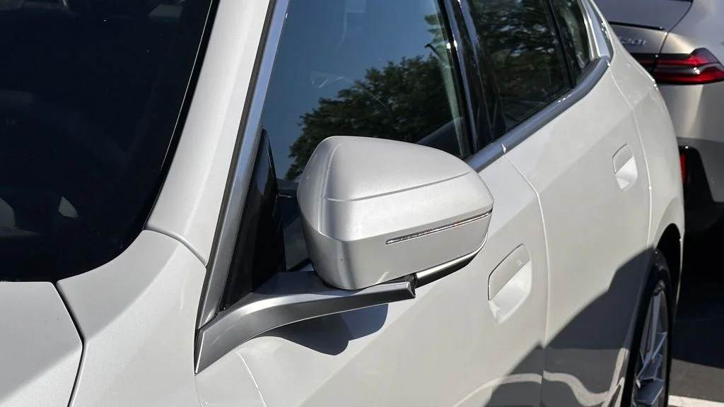 Used 2025 Mineral White Metallic BMW 530i xDrive image 11