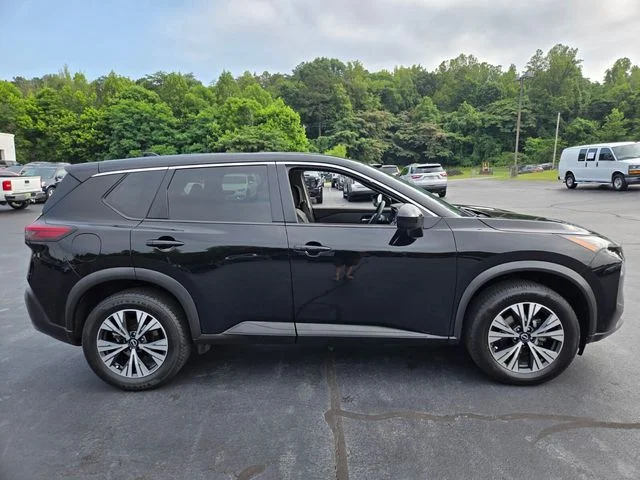 Used 2023 Black Nissan SV image 9