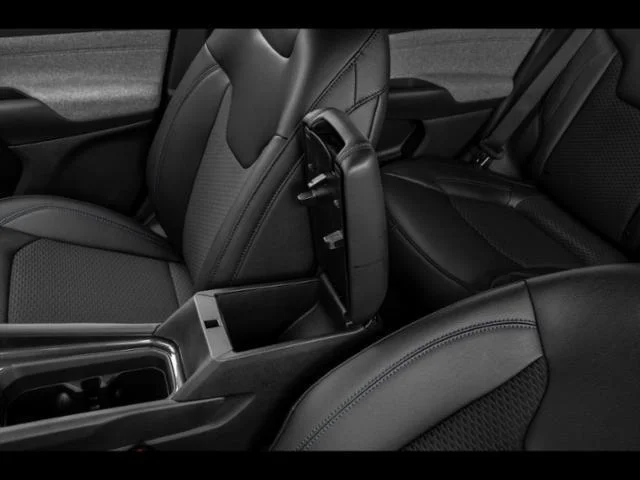 New 2026 Diamond Black Crystal Pearl-Coat Exterior Paint Jeep Limited image 10