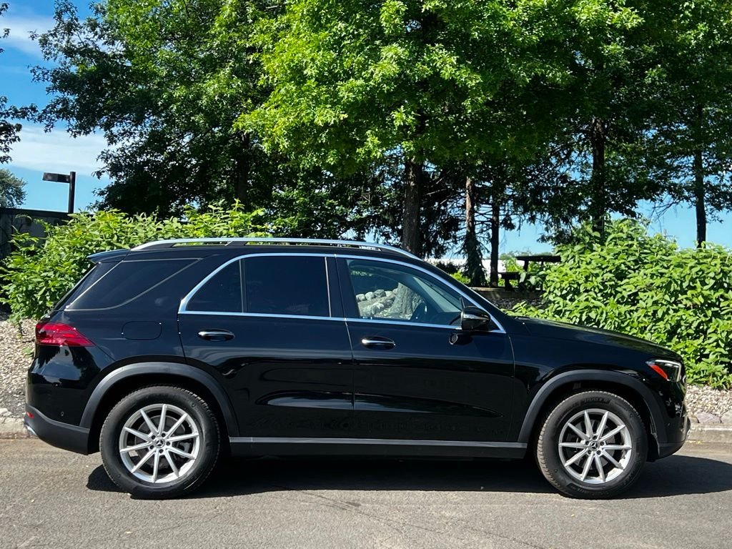 Certified Used 2024 Black Mercedes-Benz GLE 350 image 4