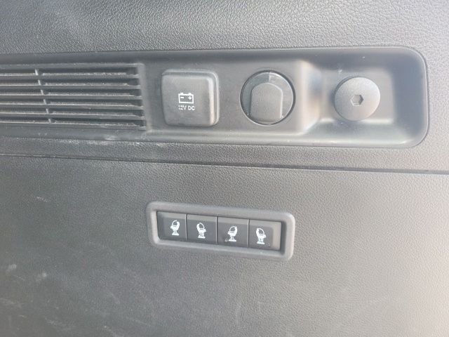 Used 2024 White Jeep Series II image 27