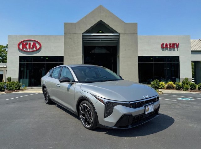 2026 Kia K4 GT-Line