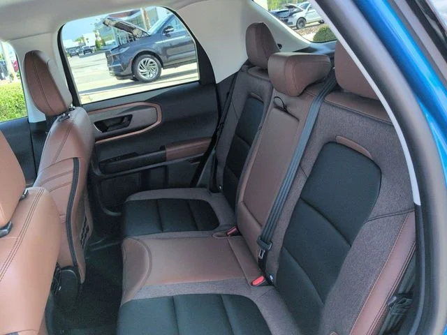 Used 2025 Blue Ford Outer Banks image 14