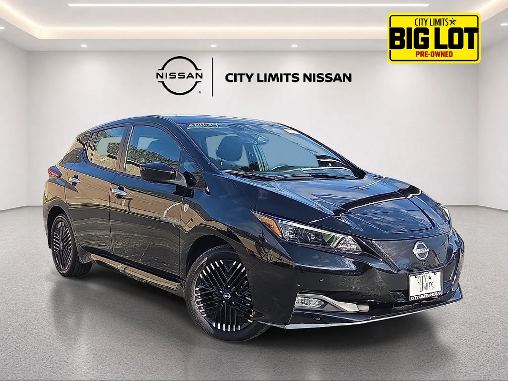 2025 Nissan Leaf