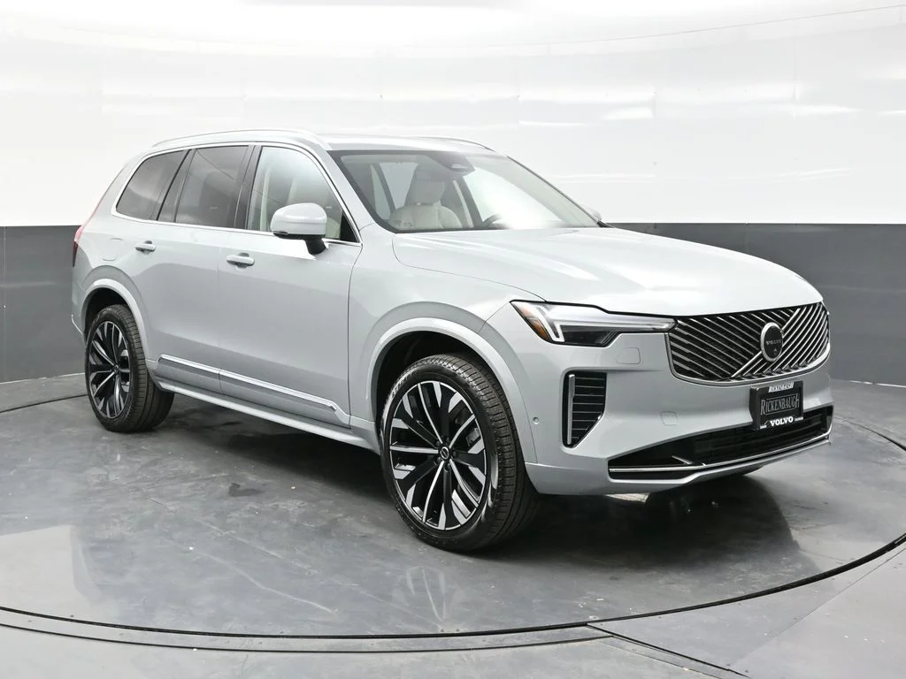 2026 Volvo XC90 T8 Recharge Ultra Bright 4WD's photo