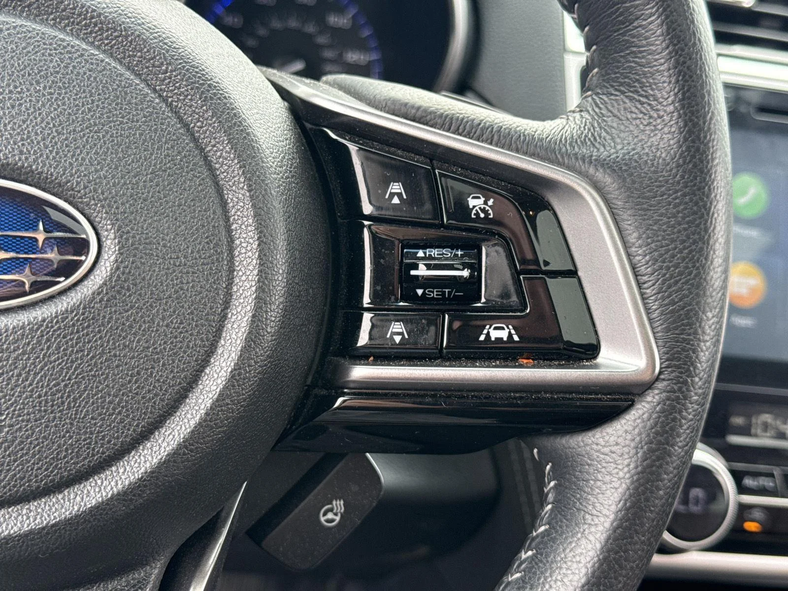 Used 2019 Crystal White Pearl Subaru Touring image 12