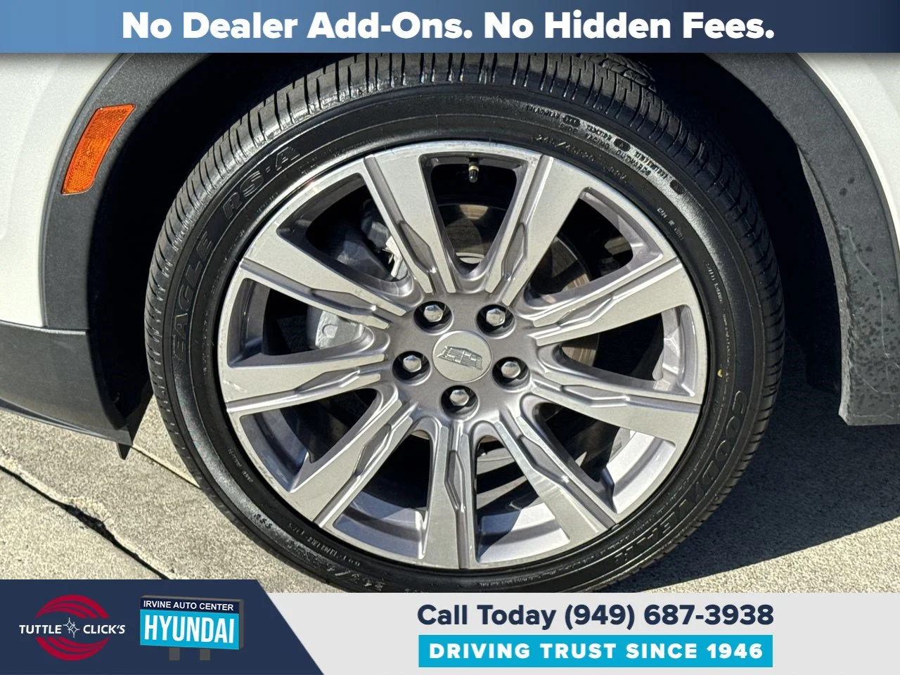 Used 2020 CRYSTAL WHITE TRI CADILLAC TRUCK AWD PREMIUM LUXUR image 20