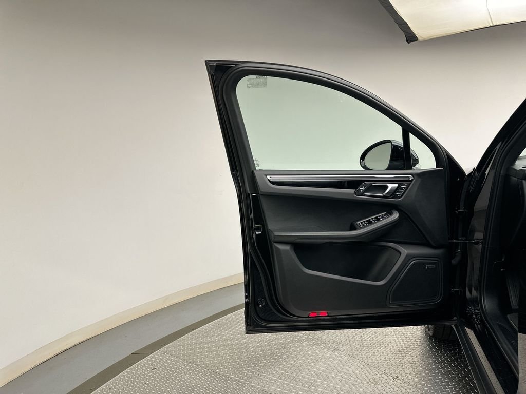 Used 2024 Jet Black Metallic Porsche Base image 21