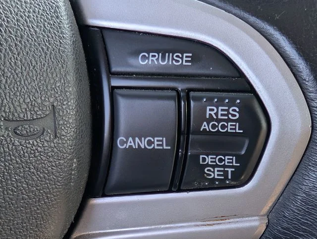 Used 2011  Honda EX image 20