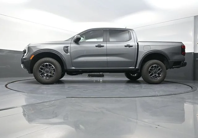 Used 2024 Gray Ford XLT image 33