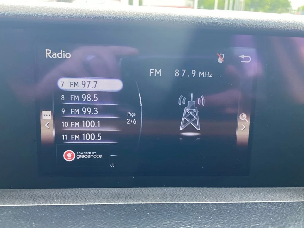 Used 2019 Red Lexus 300 image 23