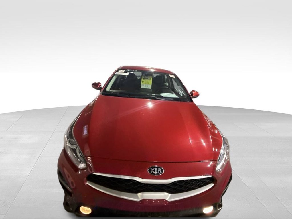 Used 2021 Red Kia LXS image 10