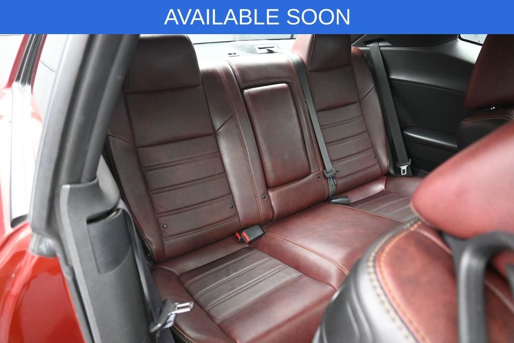 Used 2014 Red Dodge SXT image 28