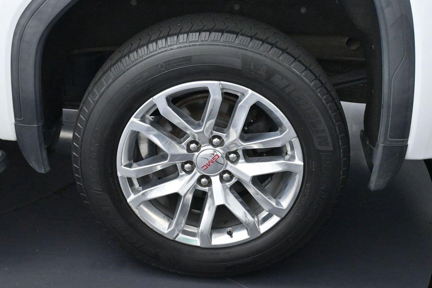 Used 2019 Summit White GMC SLT image 37