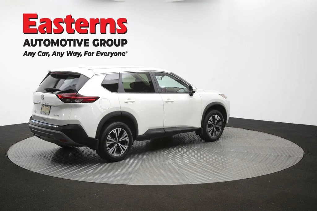 Used 2023 White Nissan SV image 40