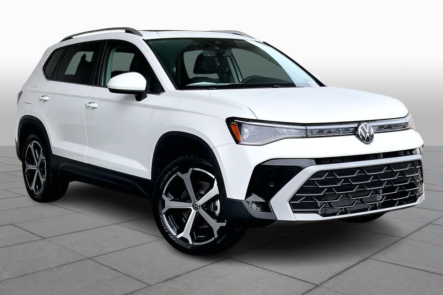 New 2026 Pure White Volkswagen SEL image 2