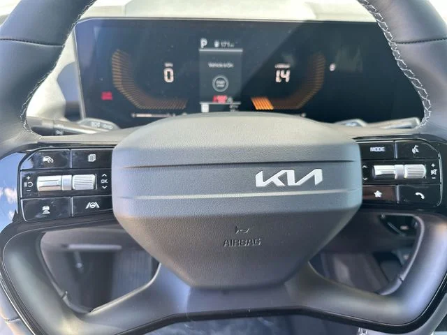 New 2026 Glacial White Pearl Kia LX image 12