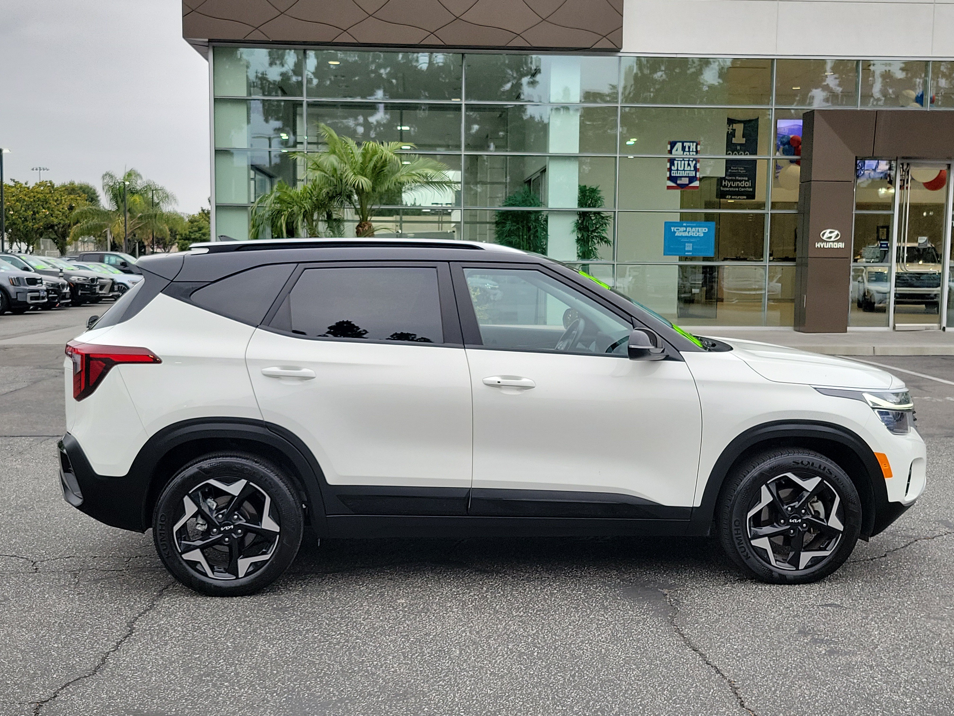 2025 Kia Seltos S - Photo 5