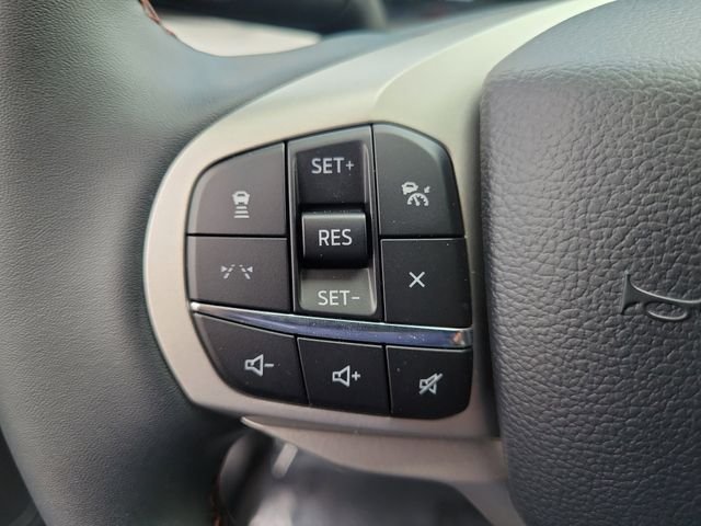 Used 2026 Vapor Blue Metallic Ford Active image 5