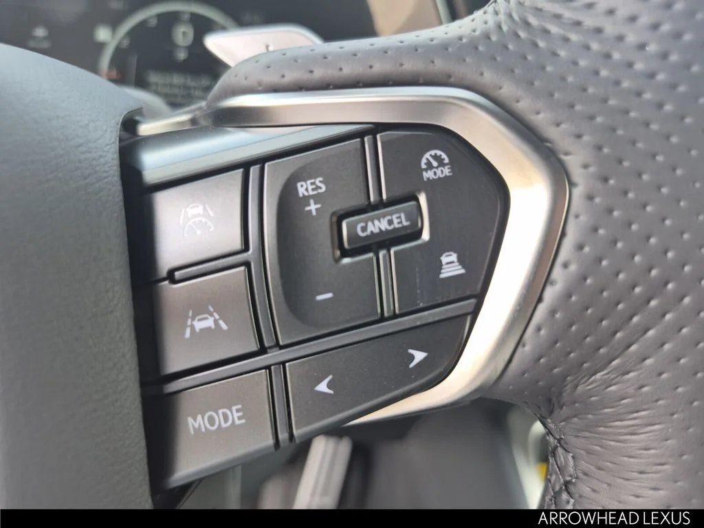 New 2026  Lexus 350 F SPORT Handling image 24
