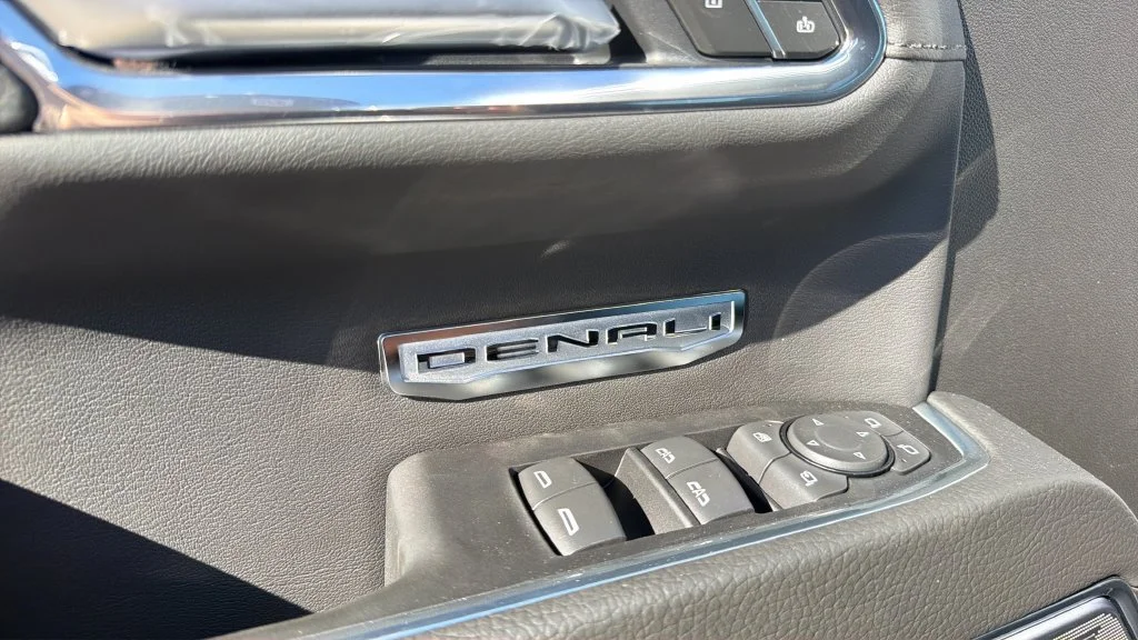 New 2026 Glacier White Tricoat GMC Denali image 30