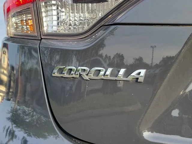 2023 Toyota Corolla LE - Photo 7