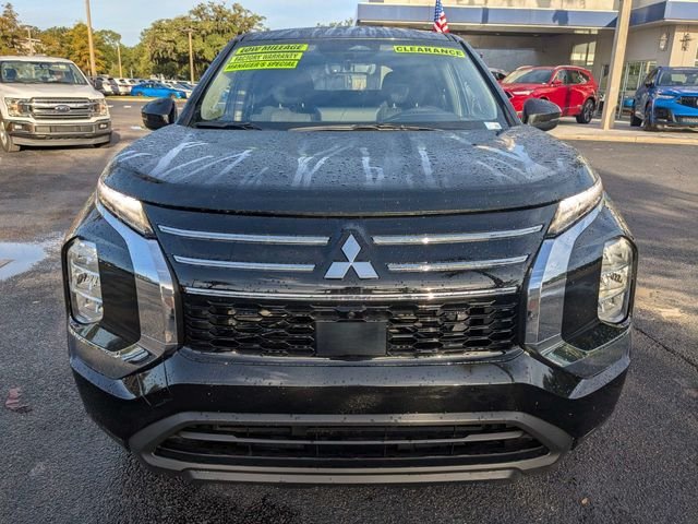 Used 2025  Mitsubishi ES image 9