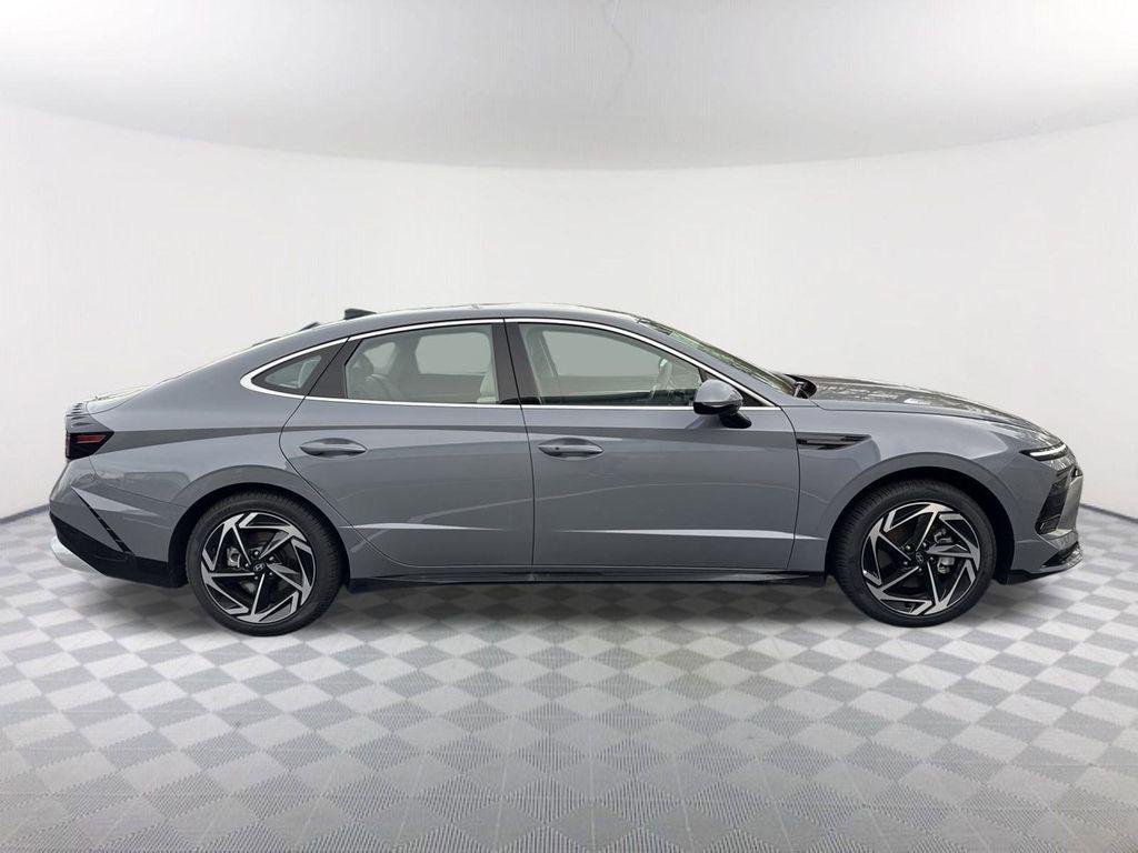New 2026 Blue Hyundai SEL Sport image 4
