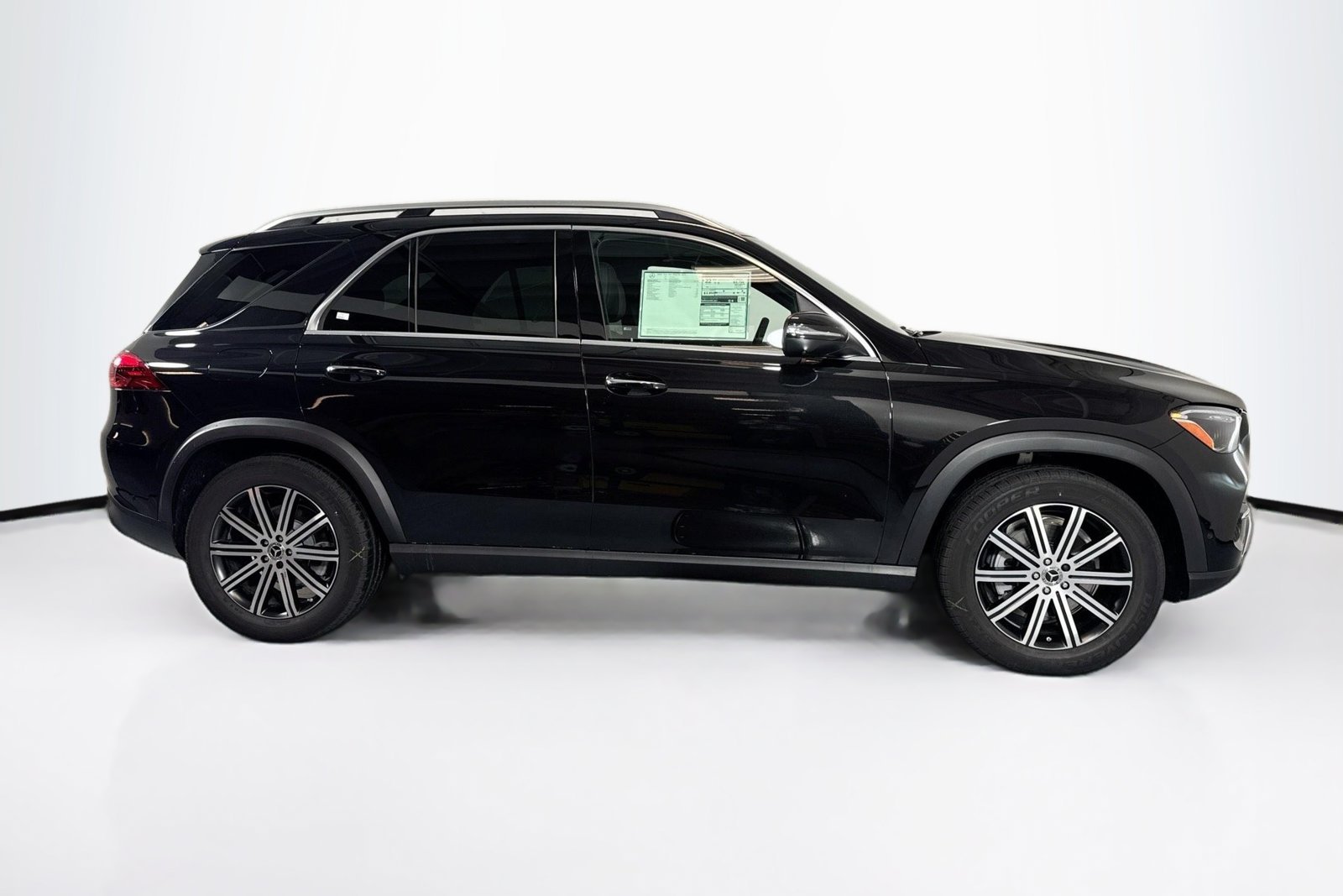 New 2026 Obsidian Black Metallic Mercedes-Benz GLE 350 image 4