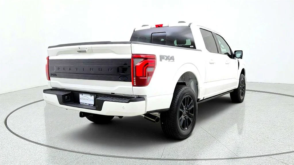 Used 2026 Star White Metallic Tri-Coat Ford Platinum 4WD SuperCrew 5.5
