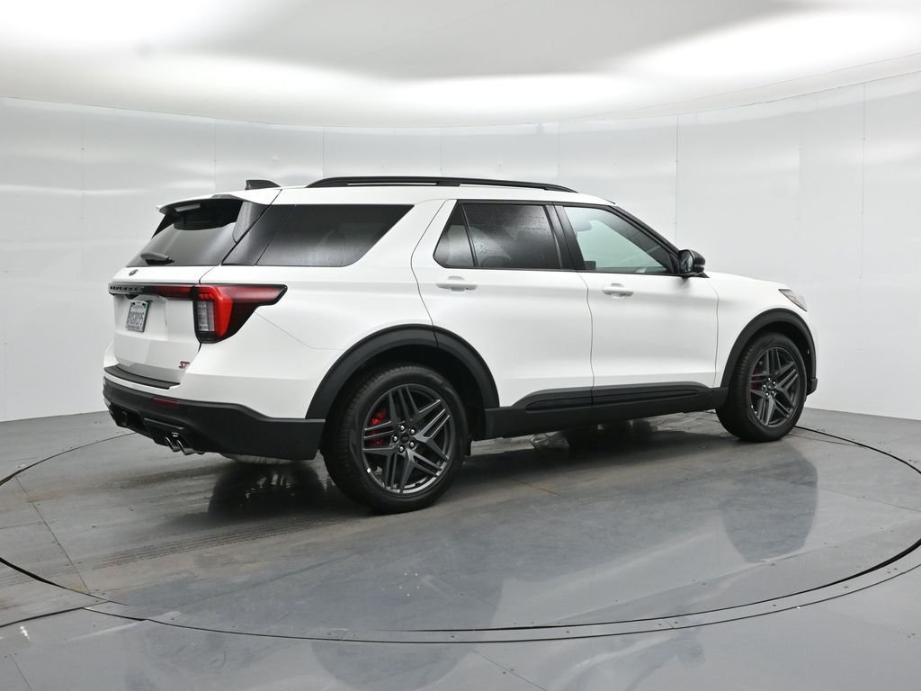 New 2026 Star White Metallic Tri-Coat Ford ST image 29