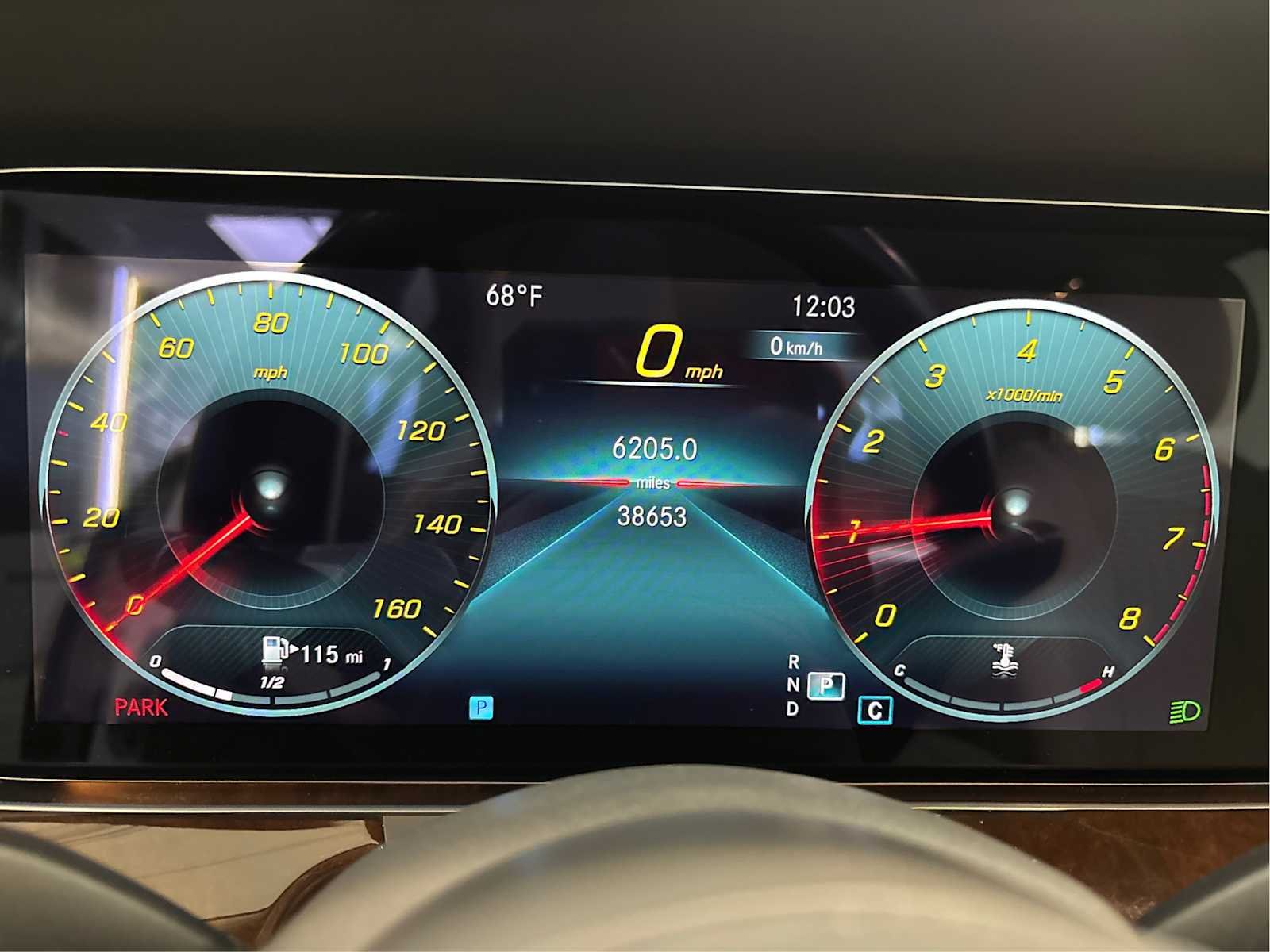 Used 2022 MANUFAKTUR Diamond White Mercedes-Benz E 350 image 19