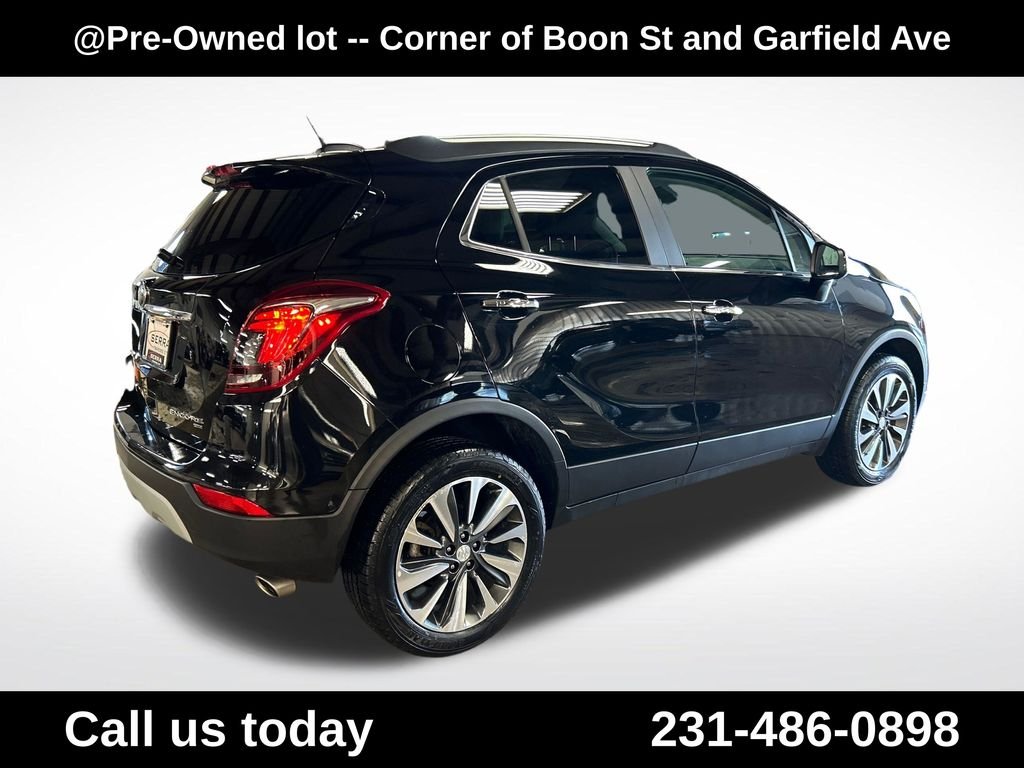 Used 2022 Black Buick Preferred image 5