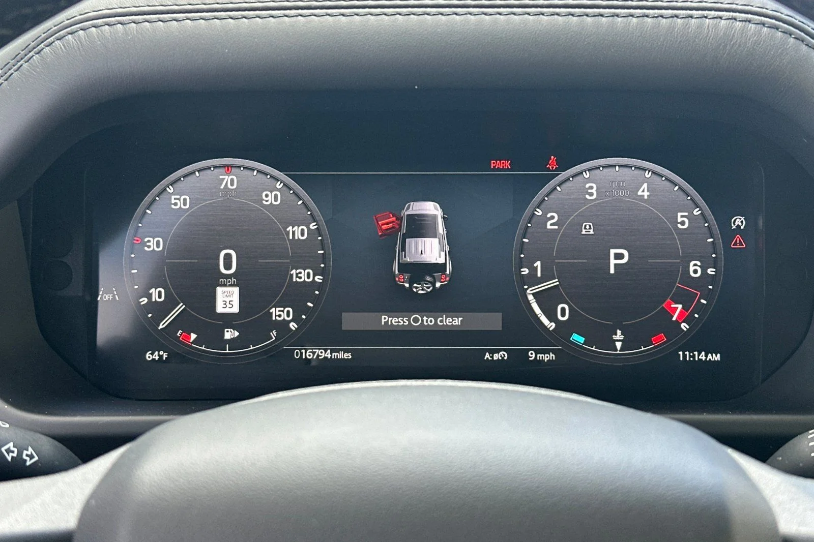 Used 2025  Land Rover S image 32