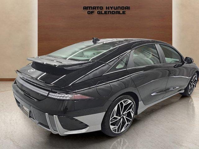 New 2025 Black Hyundai SEL image 6