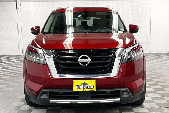 Used 2024 Scarlet Ember Nissan SL image 4