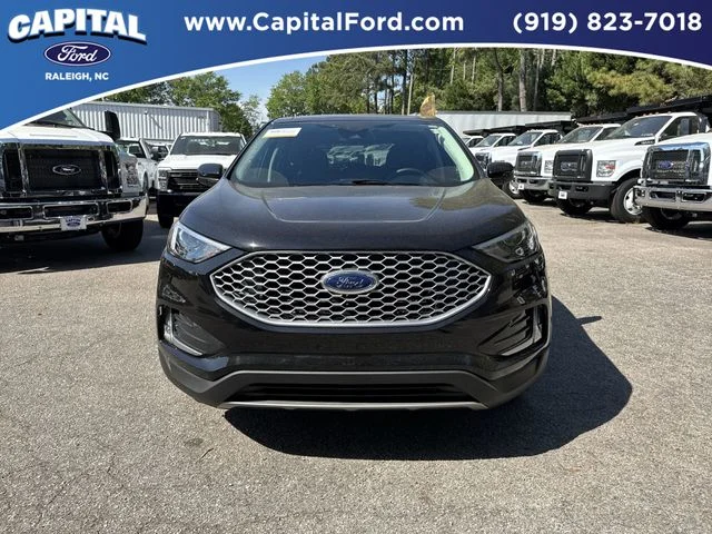 Used 2024 Black Ford SEL image 10