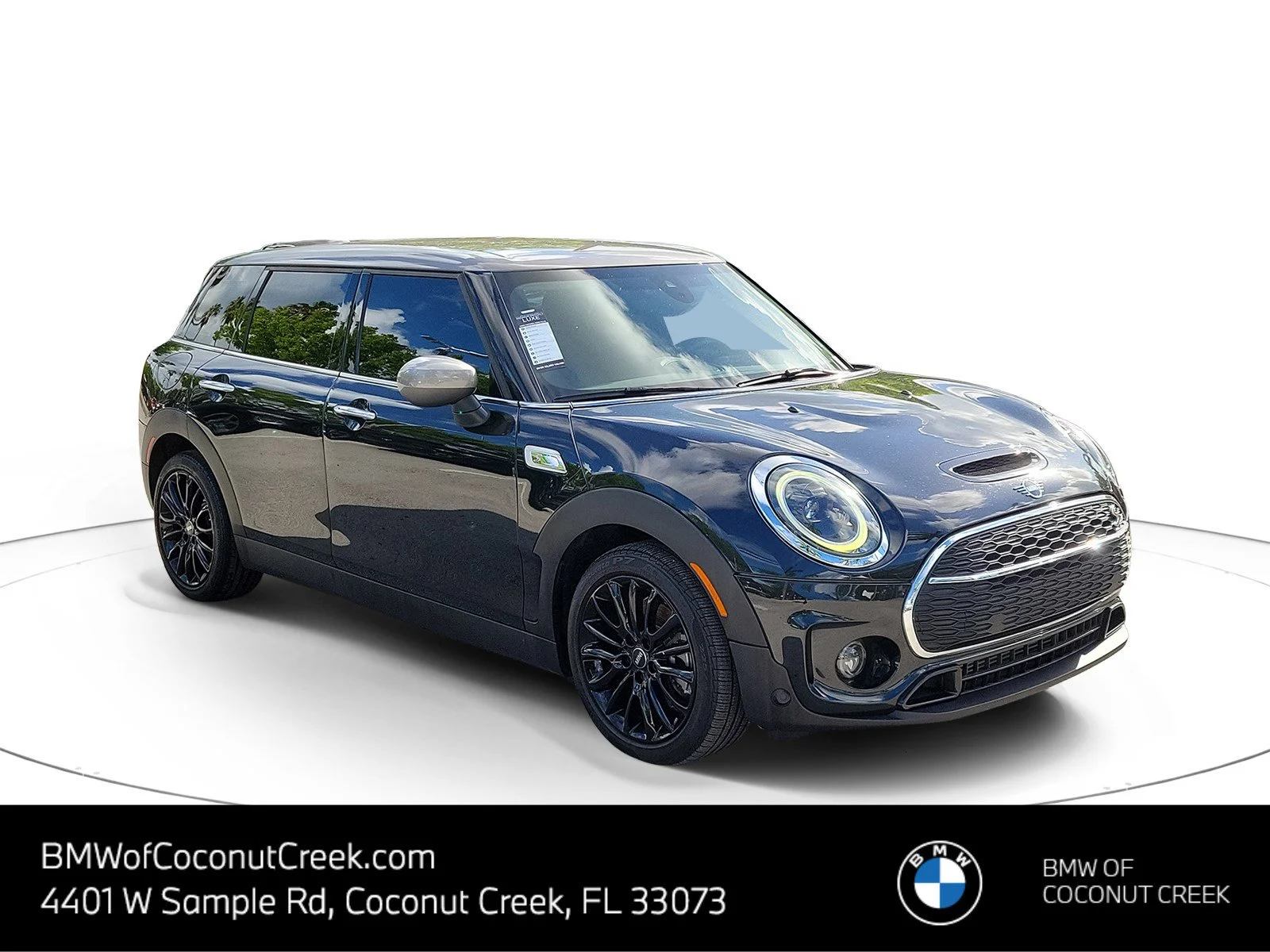 2023 MINI Clubman Cooper S's photo